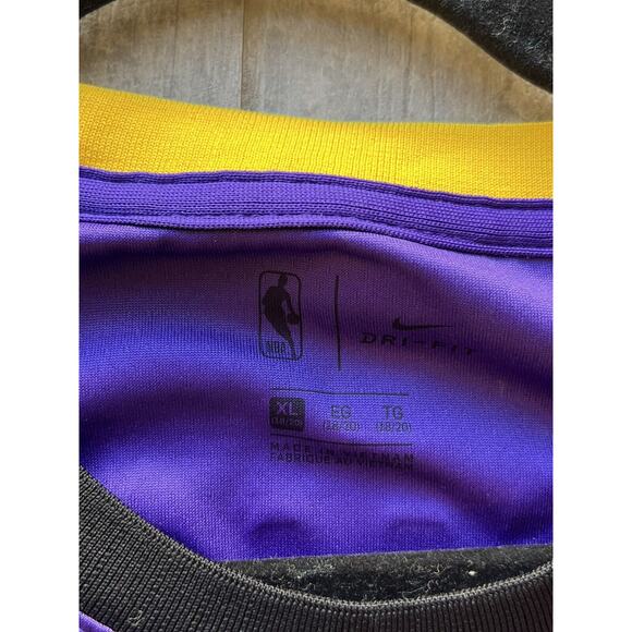 Lonzo Ball Los Angeles Lakers City Edition Nike Swingman Jersey Youth XL Purple - Picture 6 of 8